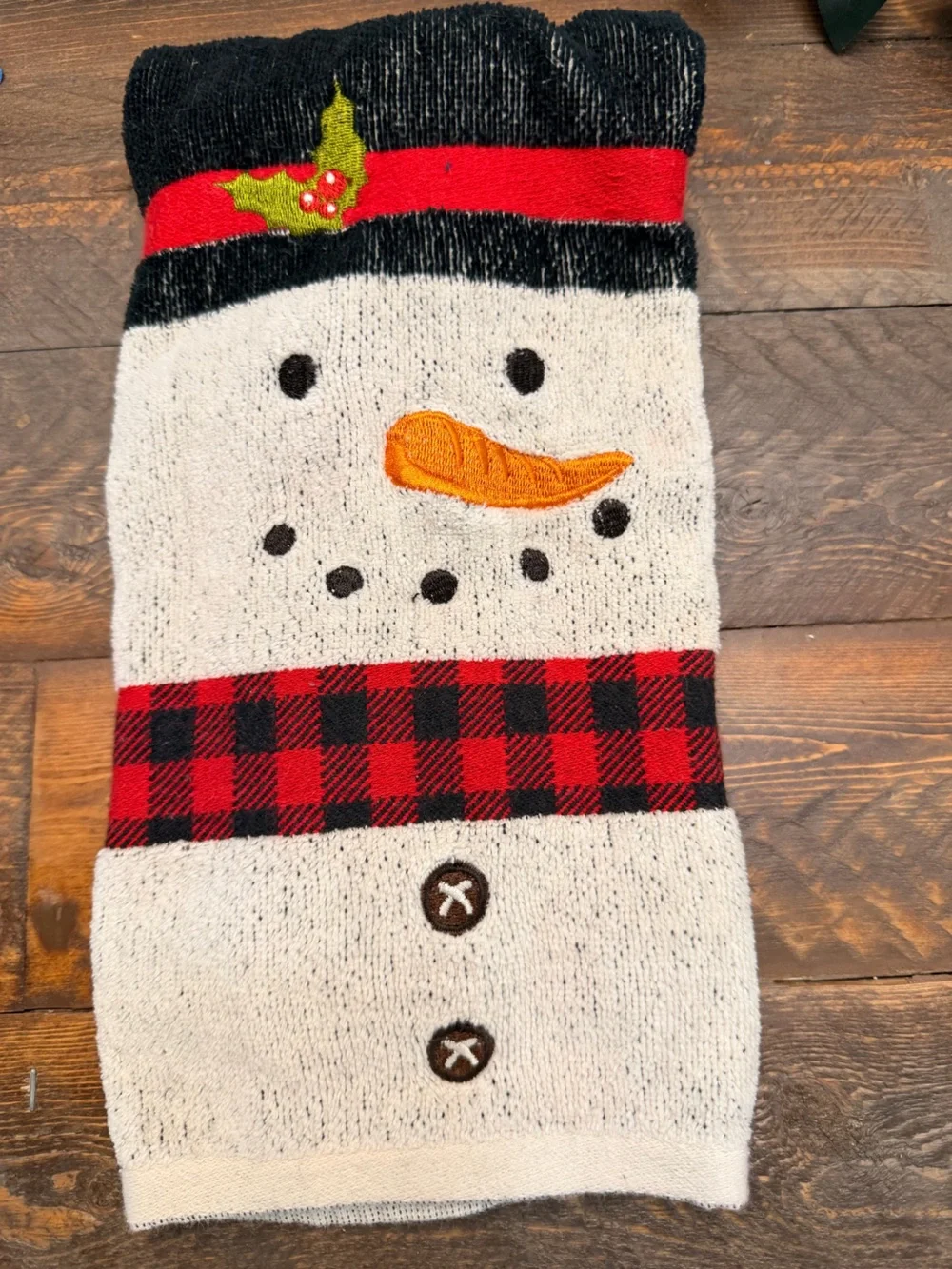 St. Nicholas Square Holiday Towels Set - Snowman & Moose